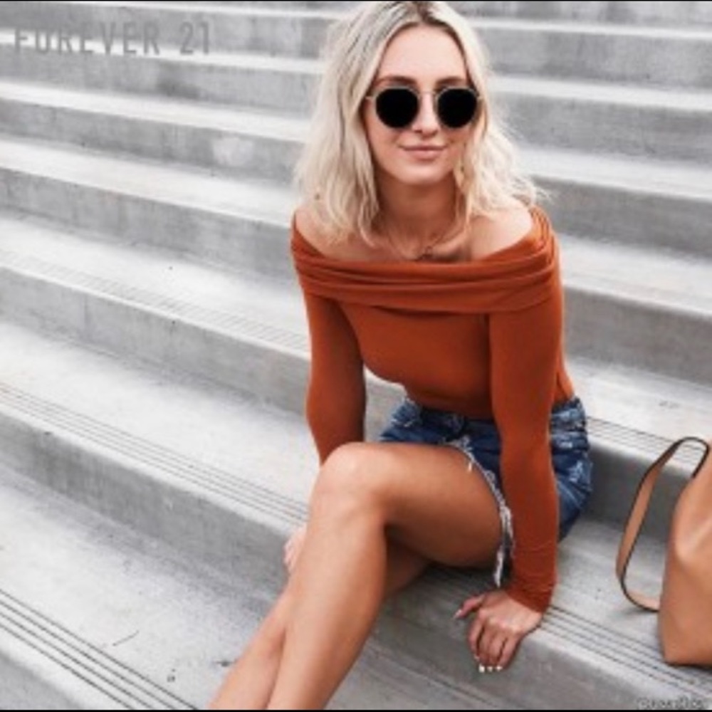 Rust fold over ribbed off the shoulder top